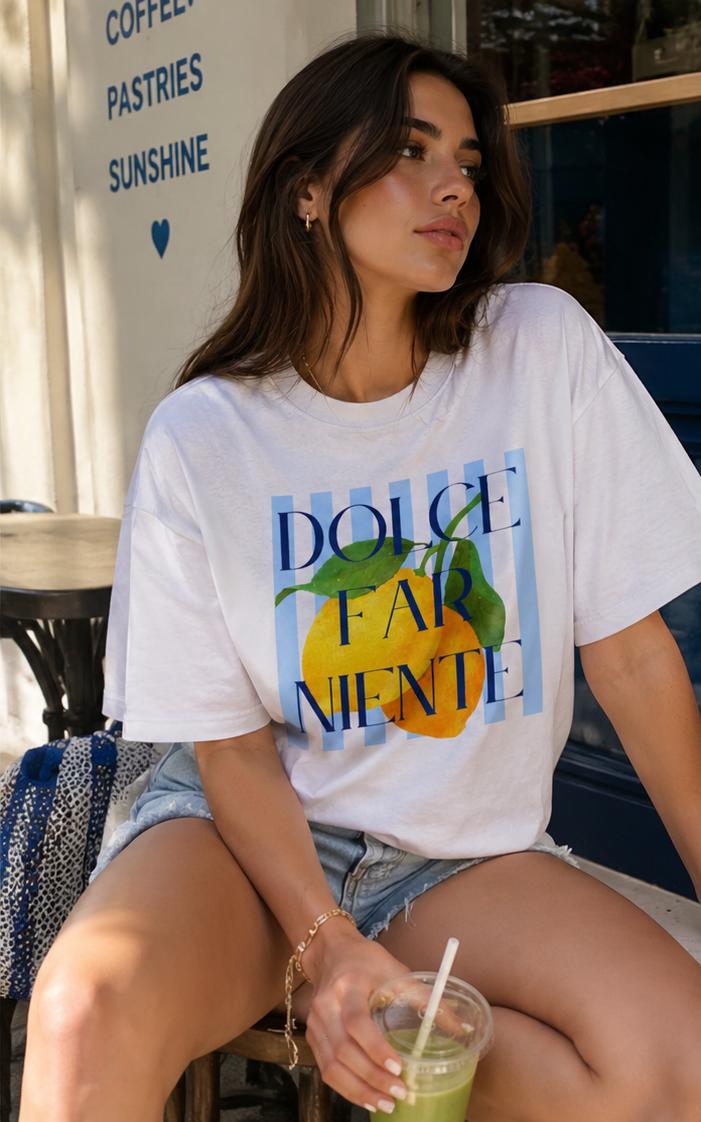 Dolce far niente tee